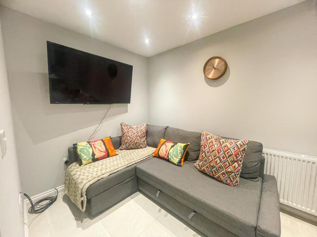 서턴 2A Seymour Road 빌라 외부 사진
