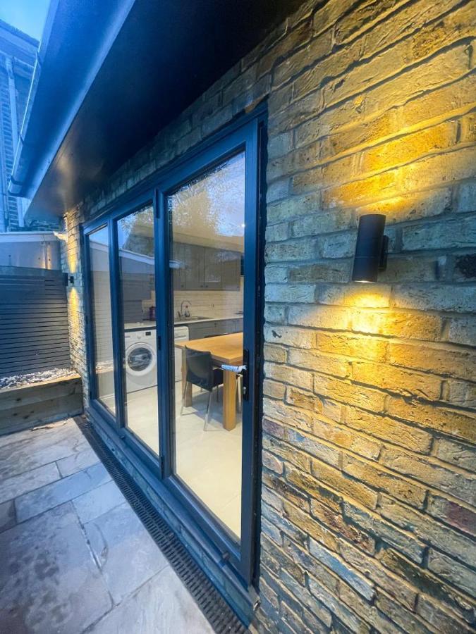 서턴 2A Seymour Road 빌라 외부 사진